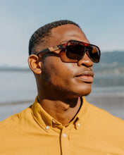 Load image into Gallery viewer, The Montréal pour Homme by Wildwood