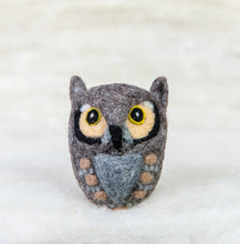 Load image into Gallery viewer, Horned Owl Felti