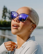 Load image into Gallery viewer, Wildwood: The Montréal pour Femme