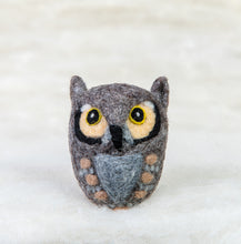 Load image into Gallery viewer, Horned Owl Felti
